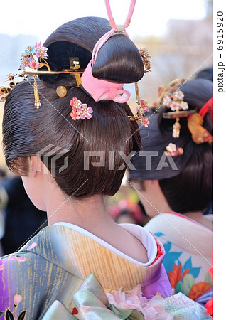 花嫁 かんざし 角隠し 鬘の写真素材 - PIXTA