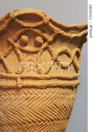 土器 縄文式土器 古い 模様の写真素材 Pixta