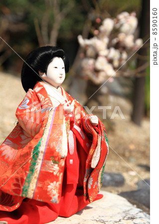 雛人形 日本人形 かわいい 美しいの写真素材