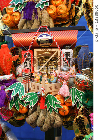 熊手 縁起物 七福神 縁起物熊手の写真素材 - PIXTA