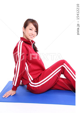 ジャージ 体操服 女性 脂肪の写真素材