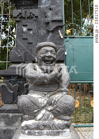 神 石像 彫刻 バリ島の写真素材 - PIXTA