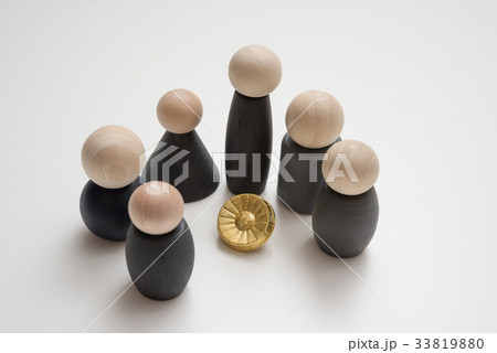 弁護士 弁護士バッジ ミニチュア チームの写真素材