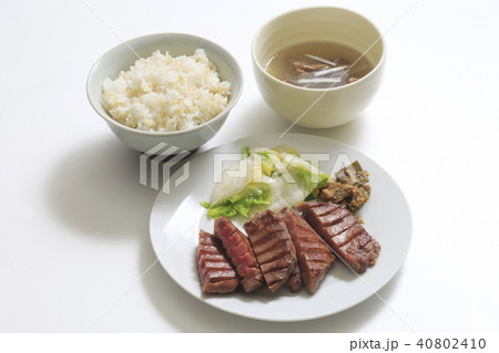 牛タン定食の写真素材