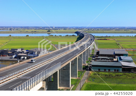 東関東自動車道 高速道路 東関道 佐原paの写真素材