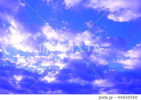 秋空 壁紙 明るい きれいの写真素材 秋空 壁紙 明るい きれいの写真素材