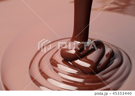 とろける チョコレートの写真素材