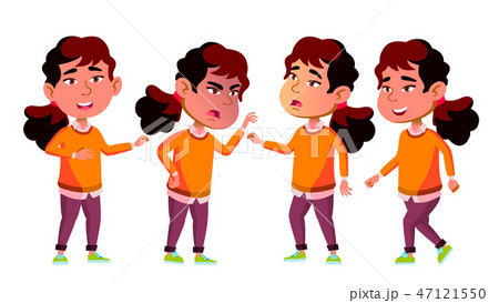 幼稚園 女の子のイラスト素材