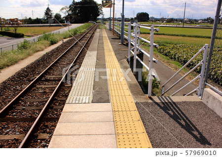 花岡駅 烏山線 無人駅の写真素材