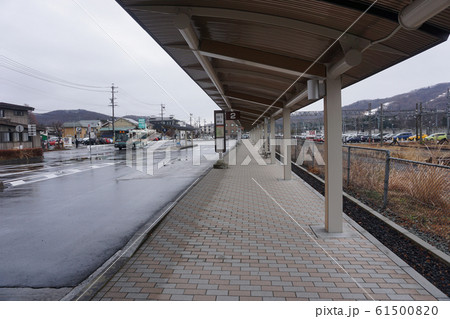 軽井沢駅 軽井沢 Jr 新幹線 看板の写真素材