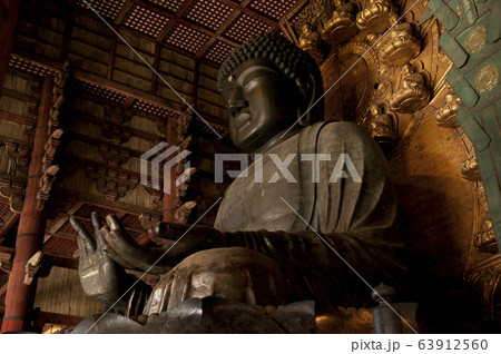 東大寺盧舎那仏像の写真素材