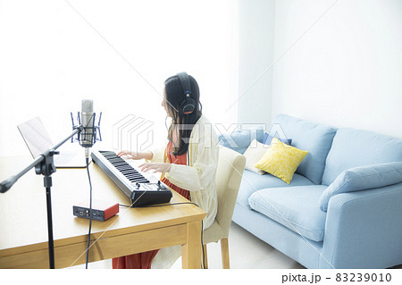 ピアノ教室の写真素材
