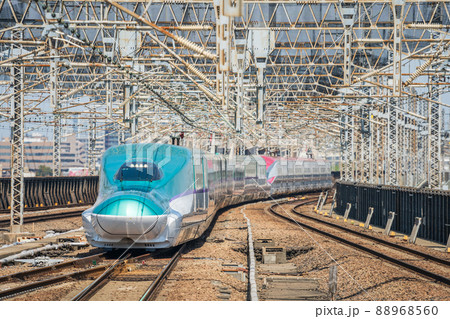 連結e5 E6の写真素材