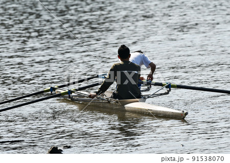 競技用ボート オールの写真素材