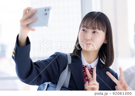 中学生  自撮り　エロ写メ 