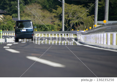 逃げ水の写真素材 - PIXTA