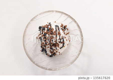 チョコソース 皿の写真素材 - PIXTA
