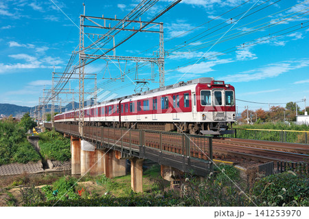 電車・鉄道の写真素材(405,792点以上の高品質な写真素材) - PIXTA